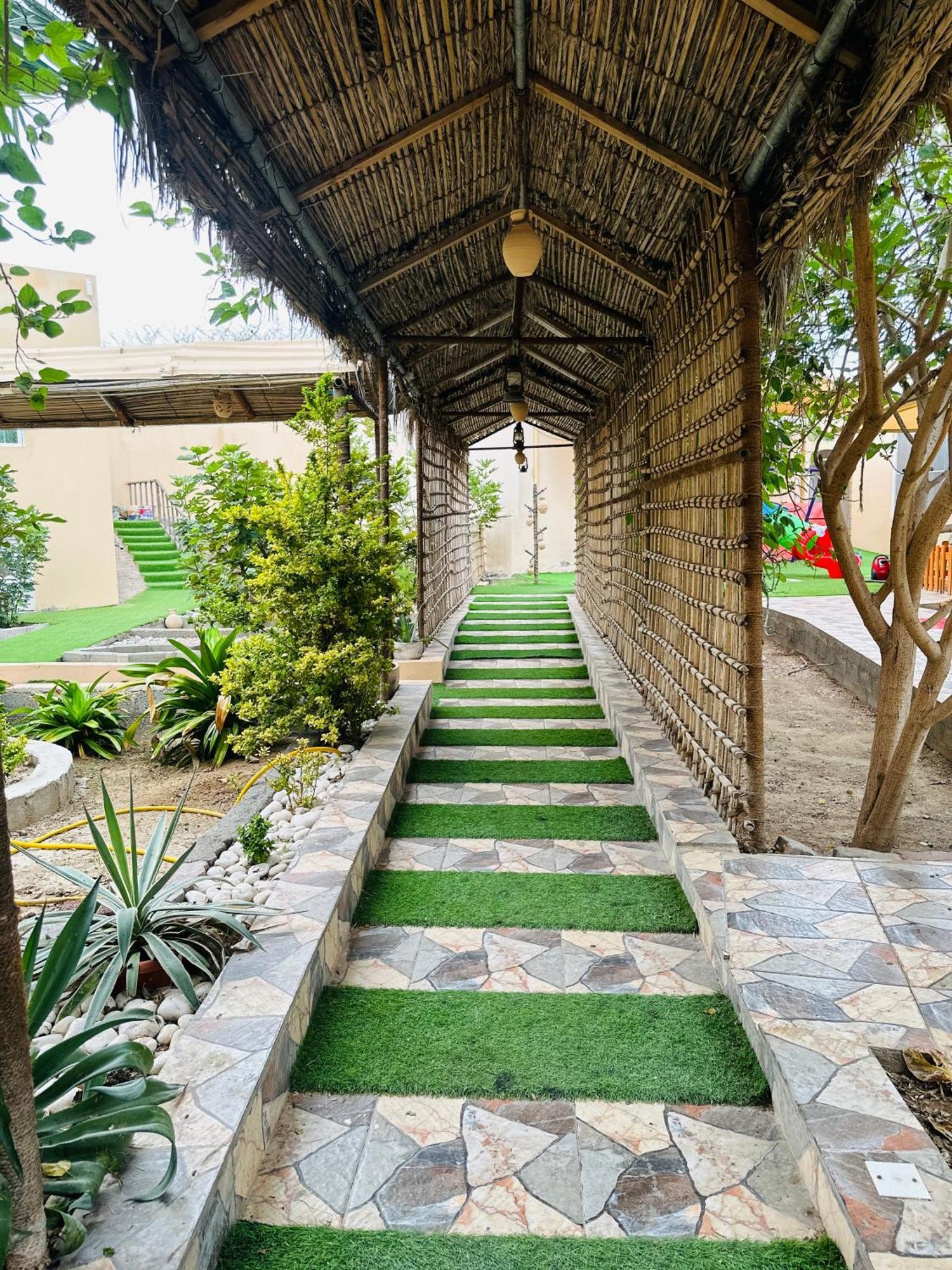 Fig Shades مزرعة ظلال التين Hotel Tiwi Exterior photo